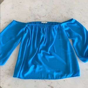 Top blouse in aqua